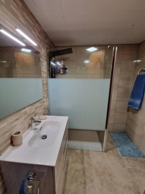 Apartamento En Л'Ампола Екстериор снимка
